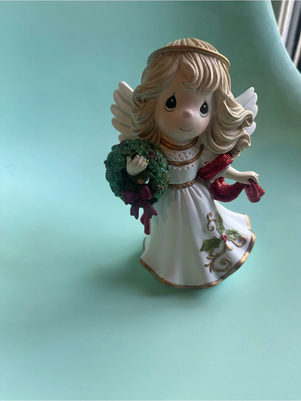Precious Moments Angel Girl With Wreath Christmas Gift Idea